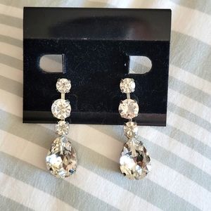 Brand new rhinestone earrings